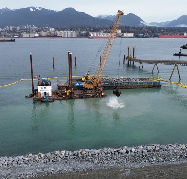 SPUD BARGE – DELCAT NO.5 - Carlson Construction